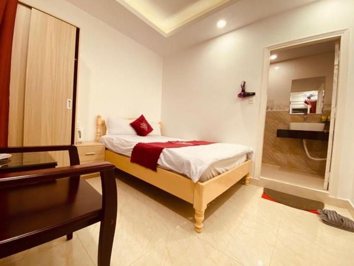 Kieu Trang Hotel Da Lat Exterior photo